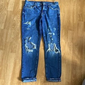 Pieces Brand Woman’s Baggy Ripped Jeans- Size Medium